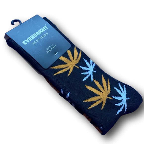 3/$18 Special Plant Leaf Funny Novelty Crew Socks - NWT - Picture 3 of 3